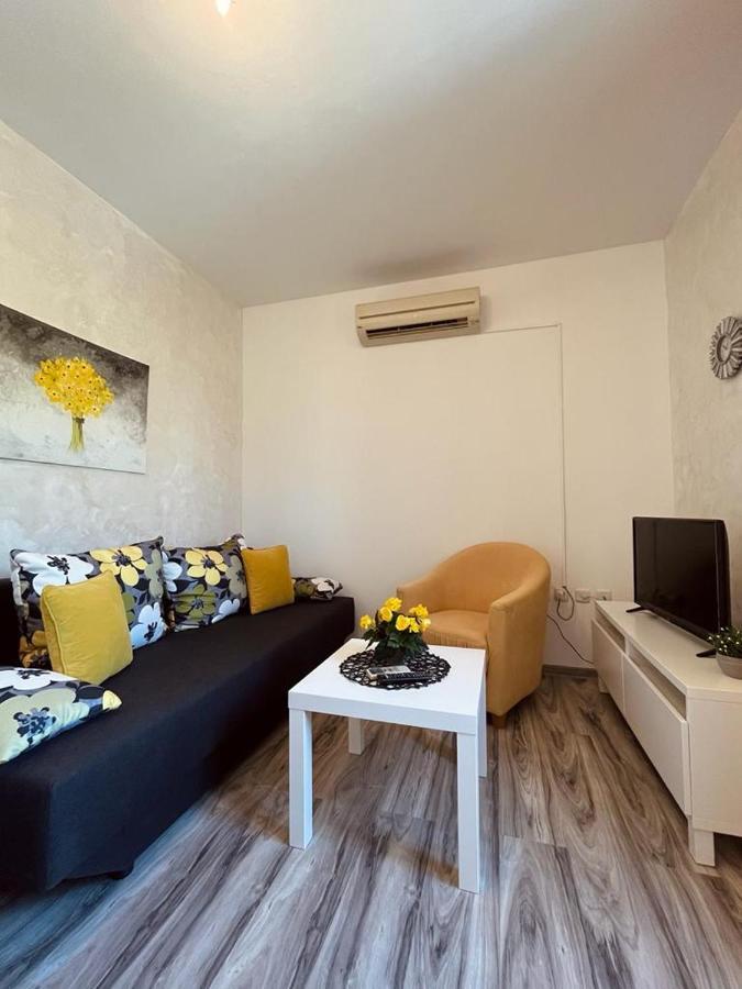 Pomerino Apartmans Zewnętrze zdjęcie